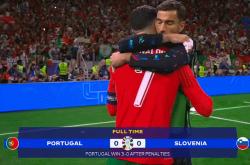 雷速体育app-惊险一幕：阿根廷和葡萄牙足球队点球对抗