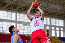 雷速体育网页版-KT碾压CLG，Oner开启传奇时刻四强赛2:0（上海）