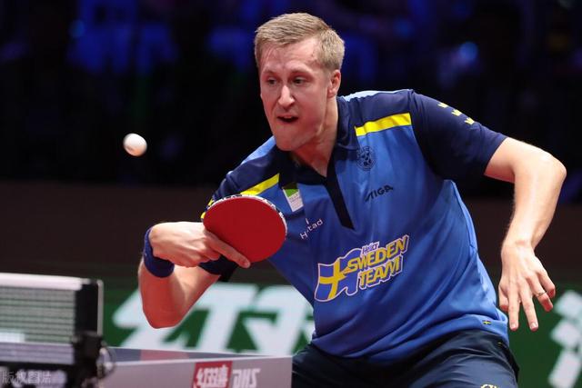 希腊篮球队力挫瑞典，晋级四强