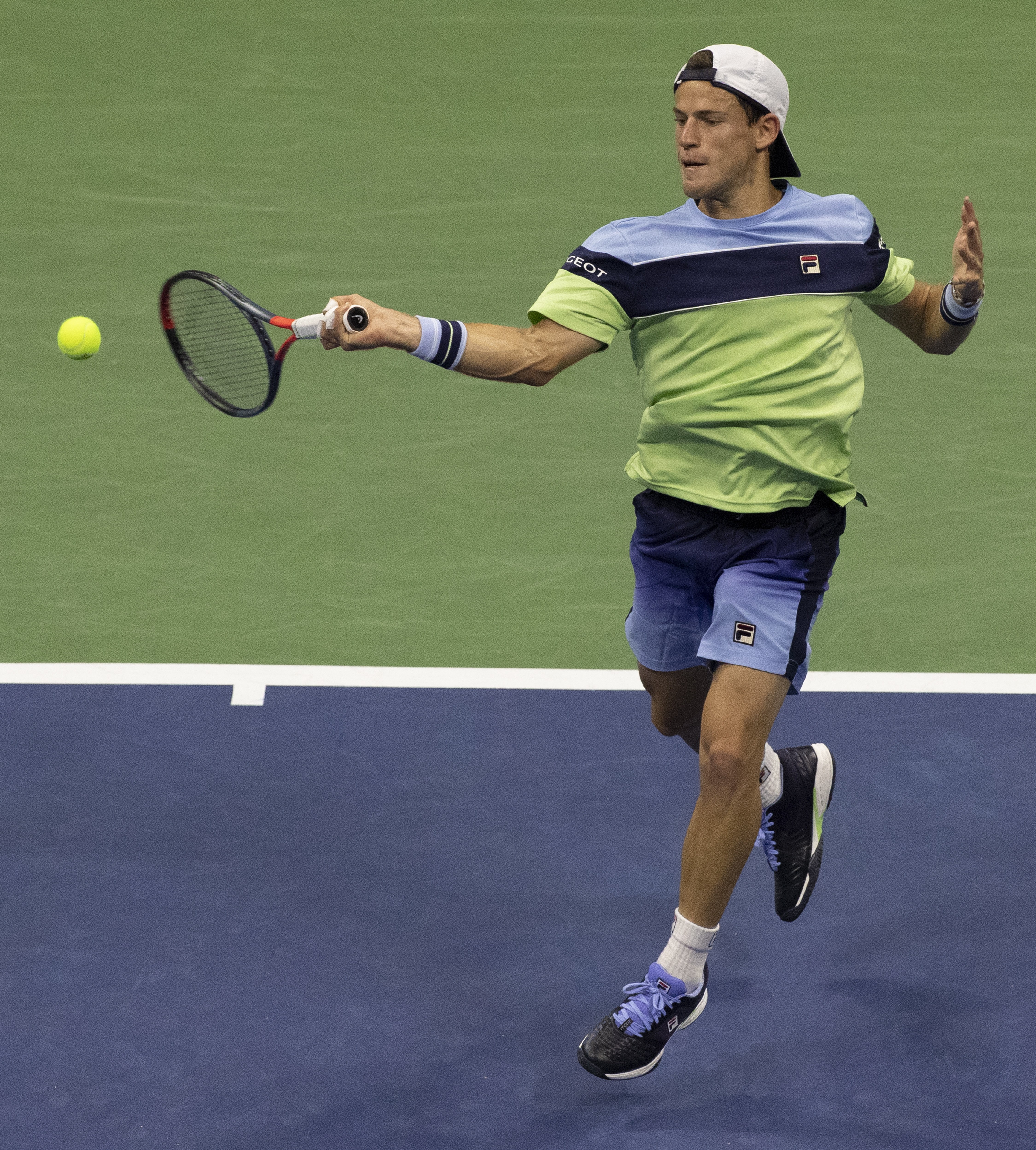 西班牙网球队爆冷世界网球队,纳达尔一己之力扛起全队的简单介绍 西班牙网球队爆冷世界网球队,纳达尔一己之力扛起全队的简单介绍