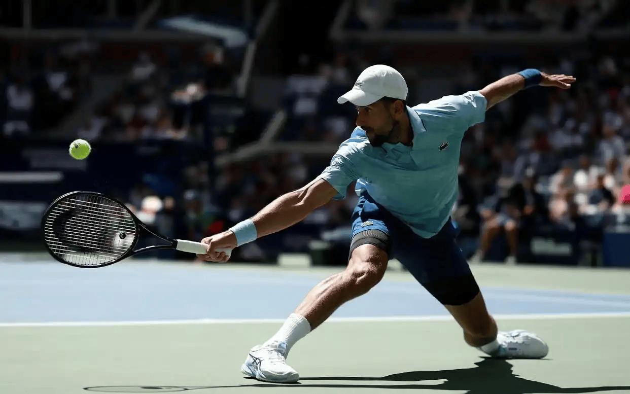 西班牙网球队爆冷世界网球队,费德勒送出助攻的简单介绍 西班牙网球队爆冷世界网球队,费德勒送出助攻的简单介绍